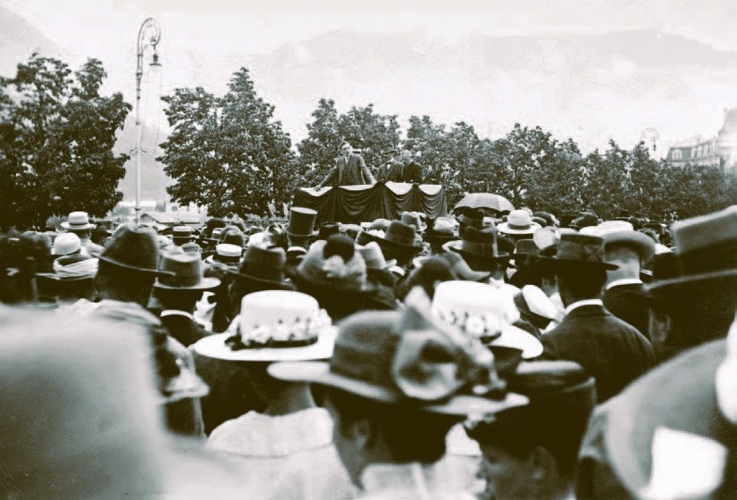 Zallinger parla a Merano